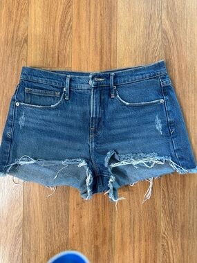 Good American High-Rise Distressed Denim Shorts - Dark Blue